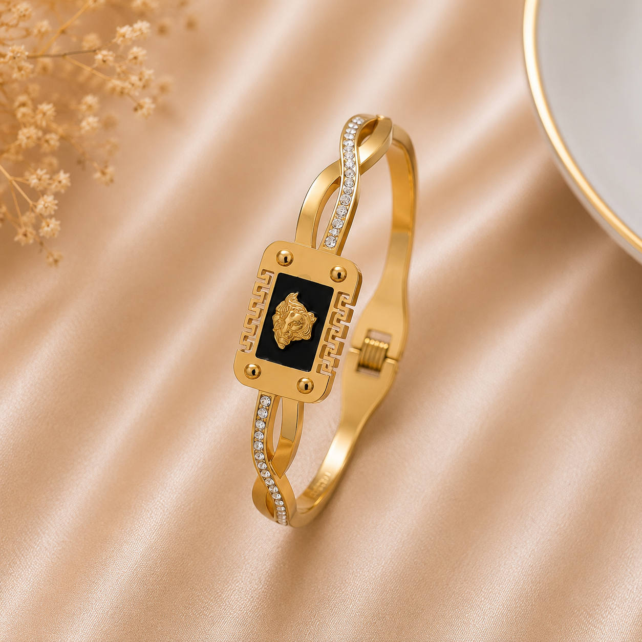 Luxury Gold-Plated Crystal Black Stone Bracelet for Women