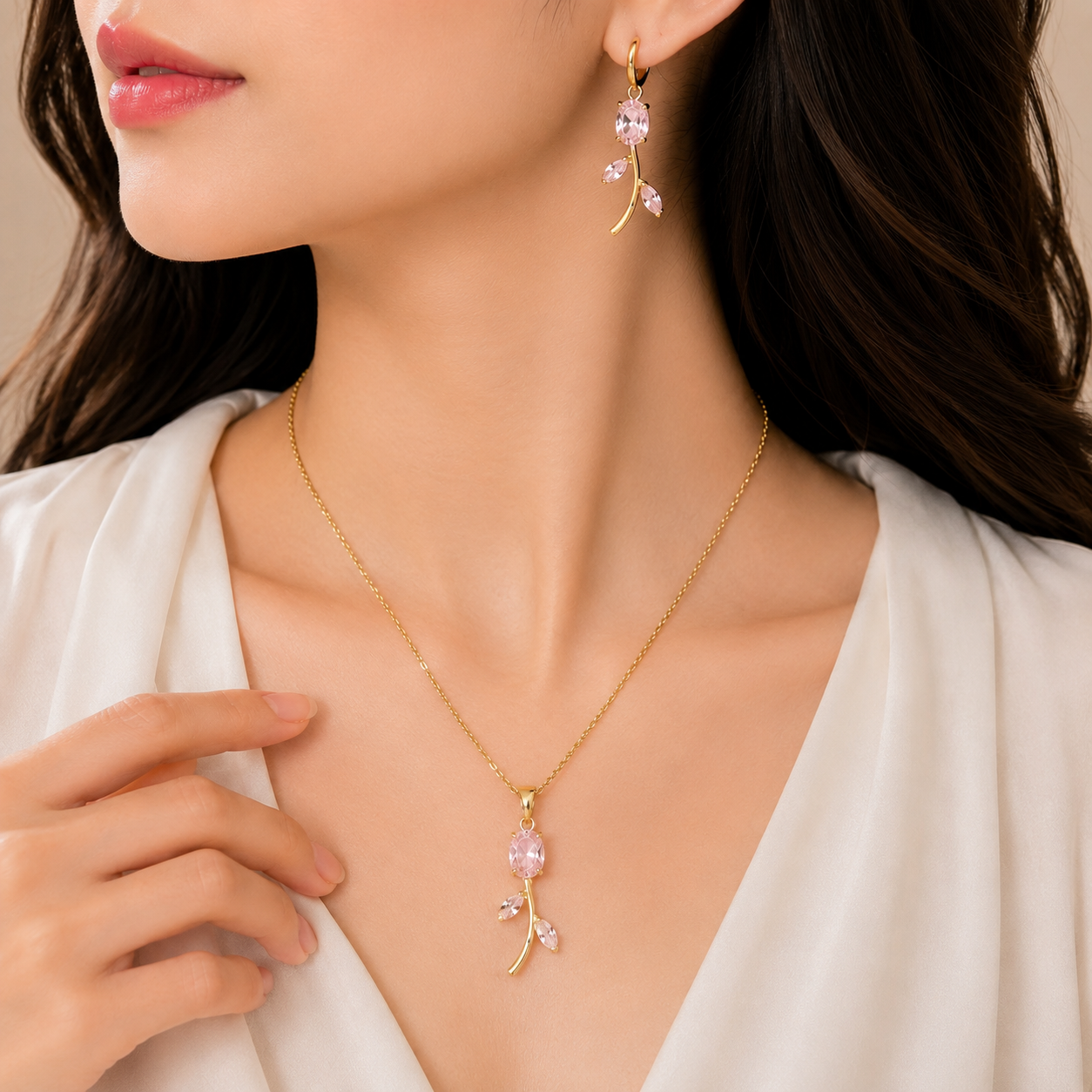 Elegant Crystal Necklace & Earrings Set