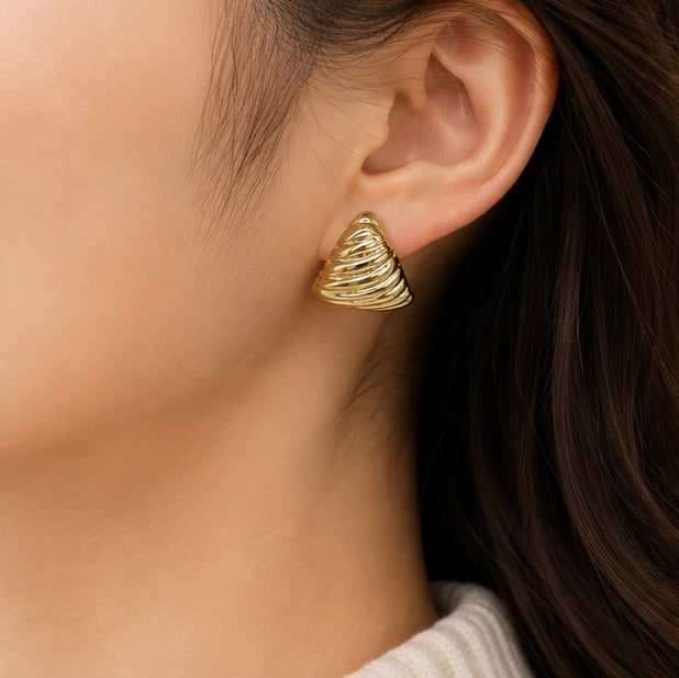 Luxury Gold Textured Stud Earrings