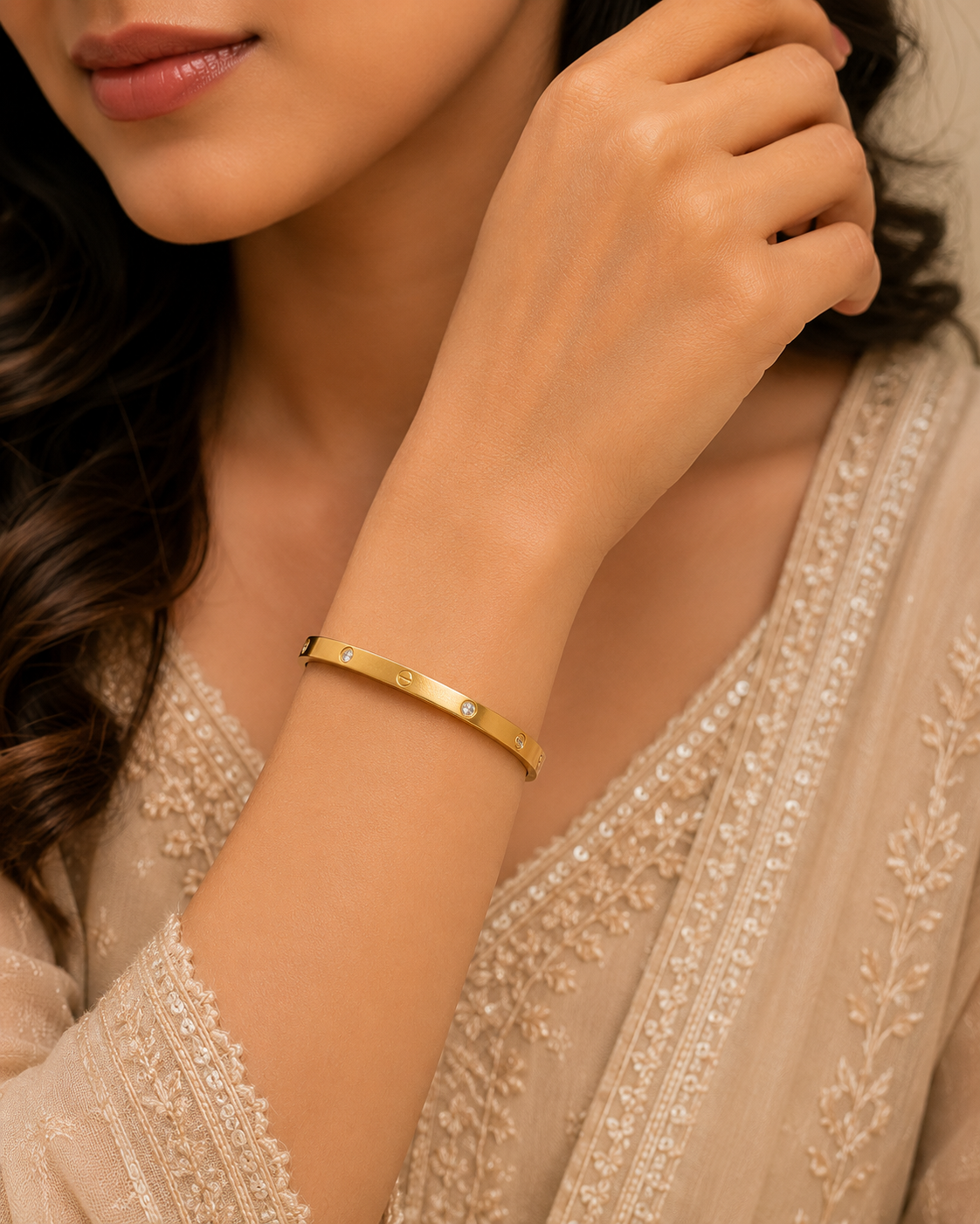 Luxury Gold Stainless Steel Crystal Bangle Bracelet for Women