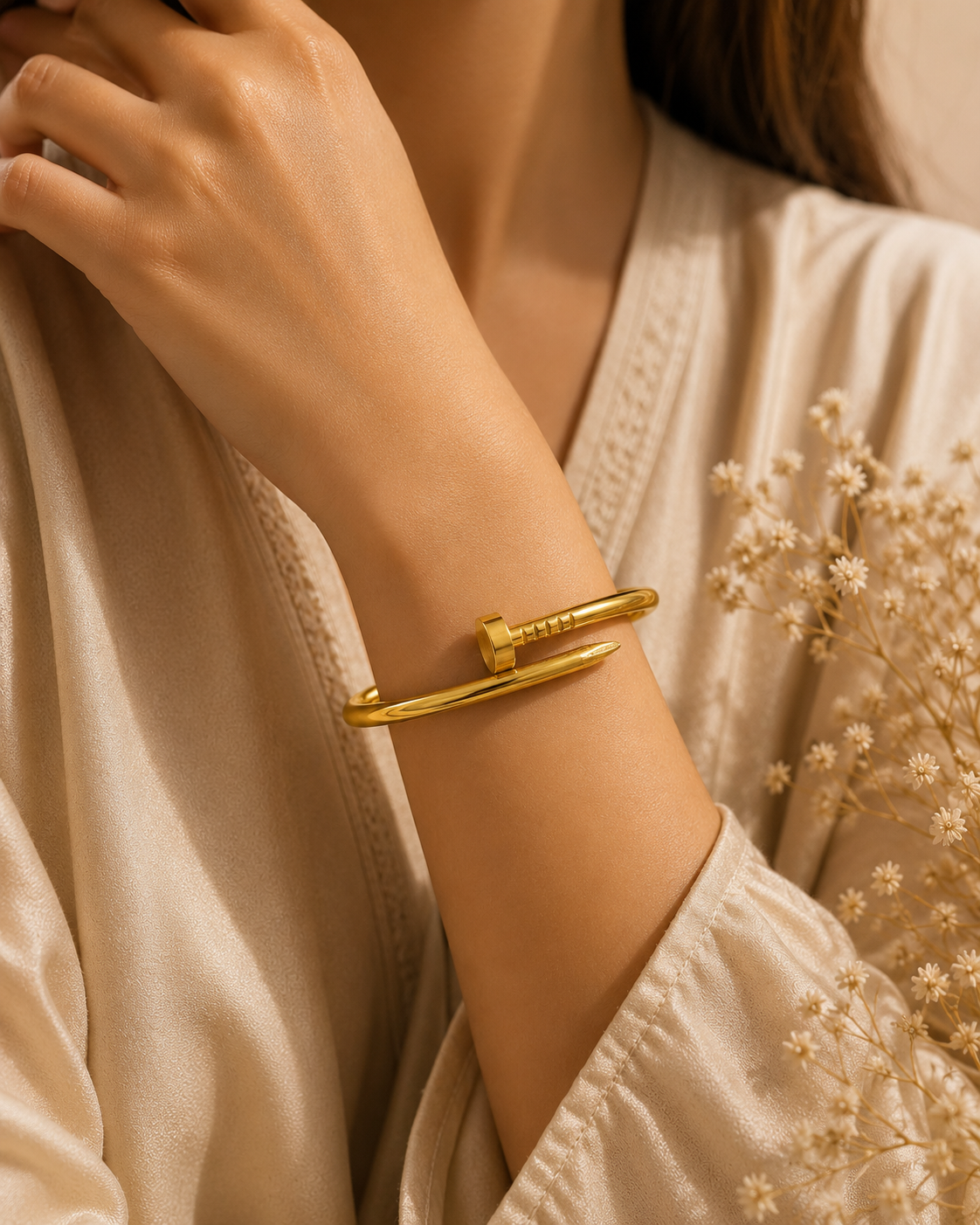 High Qualtiy Nail shaped-Cuff Bangle Bracelet For Men/ Women