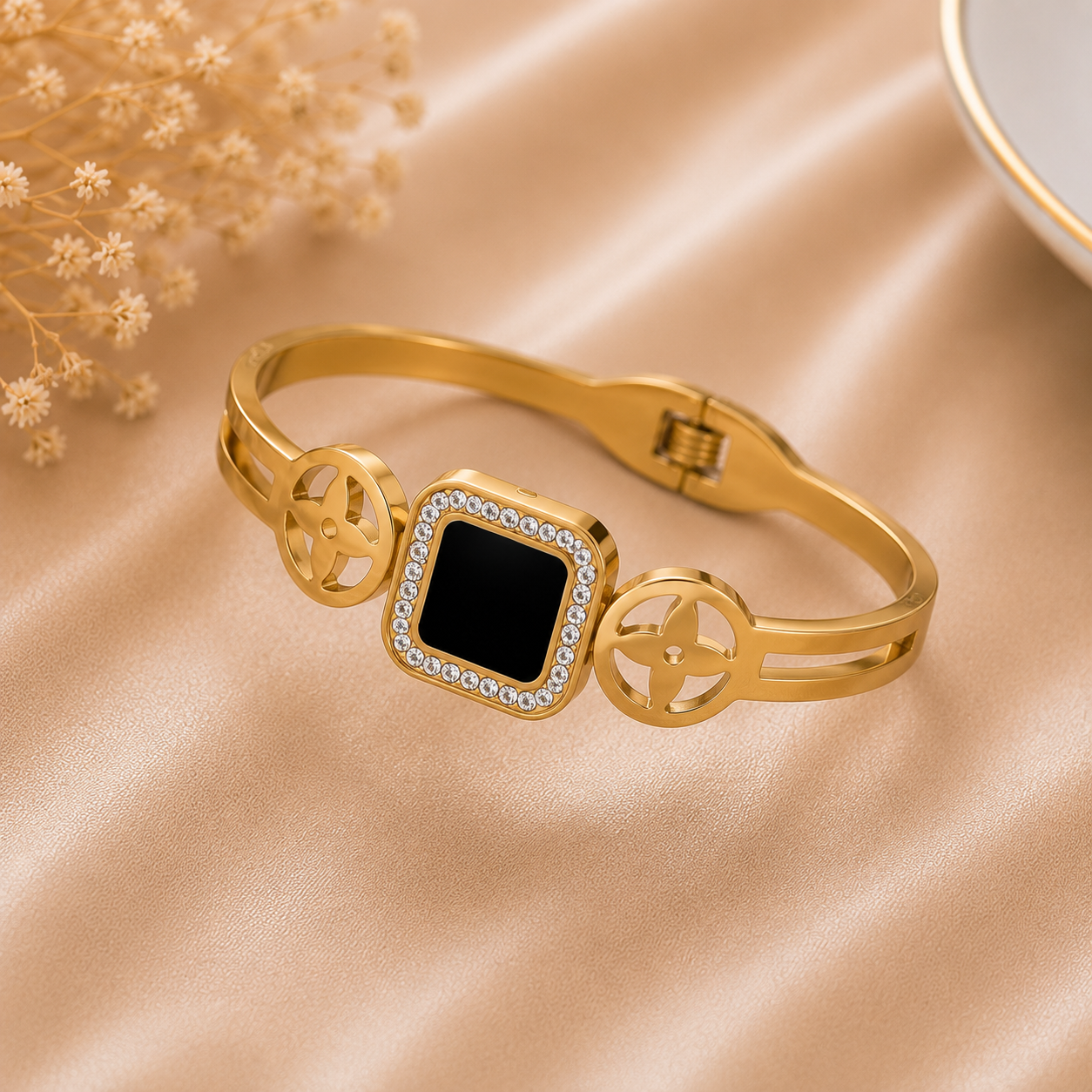Noir Luxe Crystal Bracelet