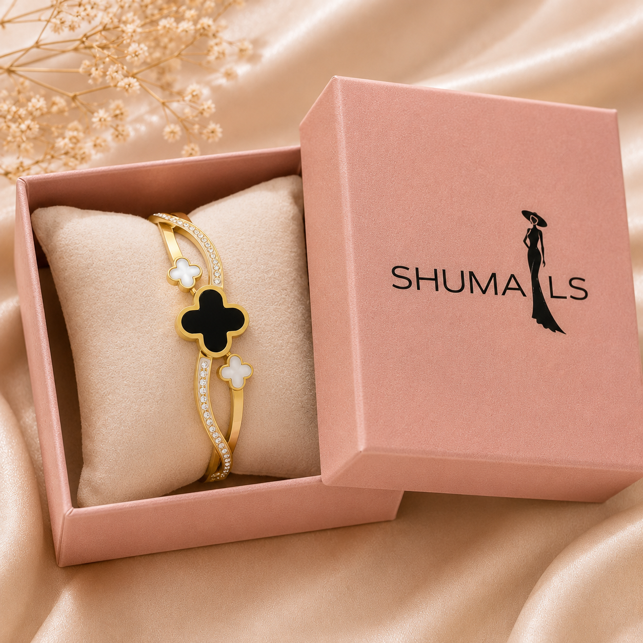 Noir Clover Crystal Bracelet