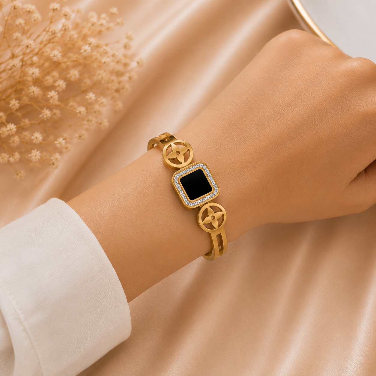 Noir Luxe Crystal Bracelet